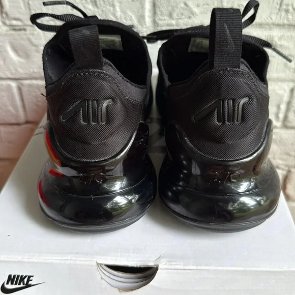 Nike Women’s Air Max 270 size 9.5 - Picture 4 of 9